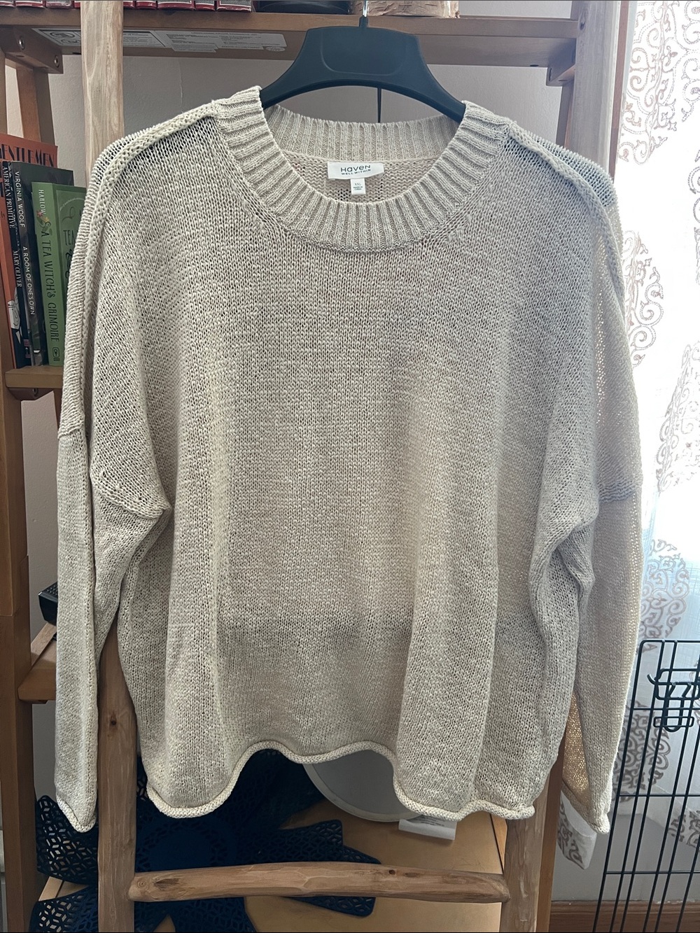 Have Relaxed Scoop Neck Sweater in Light Beige